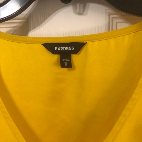 Top - Picture 2 of 3